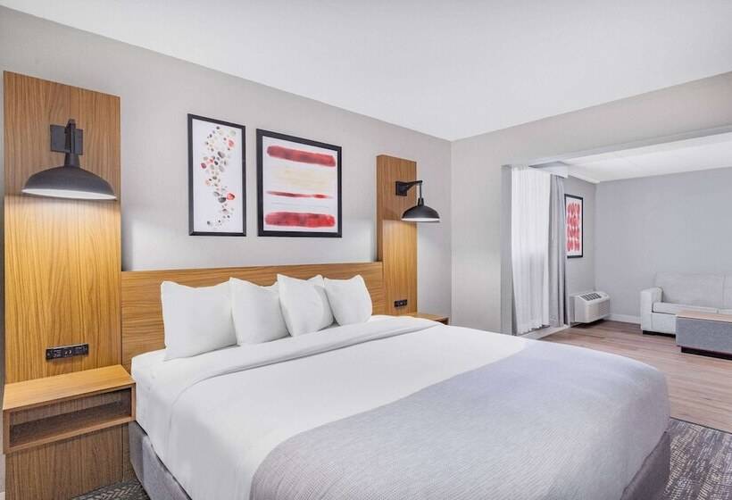 ホテル Hawthorn Extended Stay By Wyndham Wichita Airport