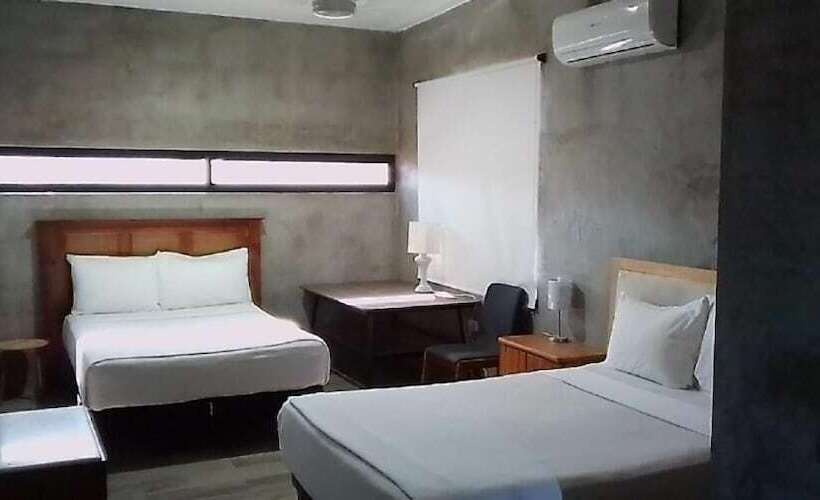 Отель Ito Inn Aeropuerto