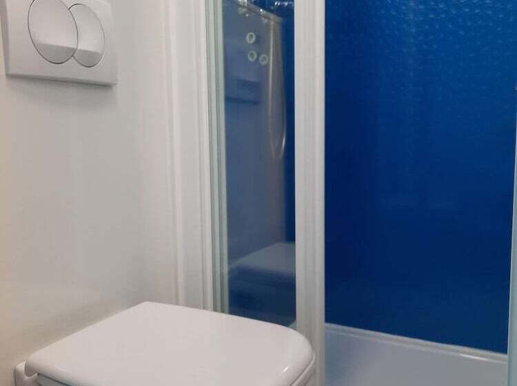 فندق Kyriad Direct Caen Nord   Memorial