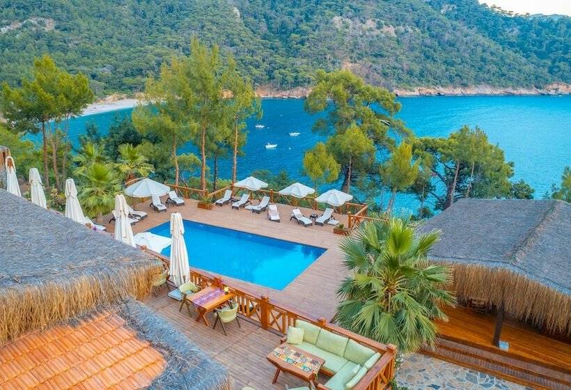 בית מלון כפרי La Boheme Kabak