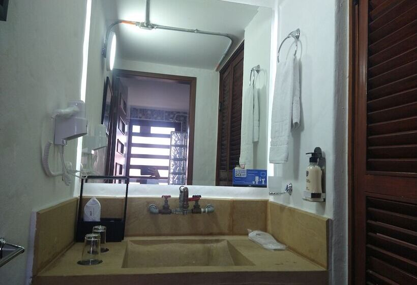 Отель La Floresta De Cite