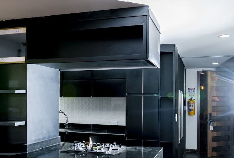 Отель La Floresta De Cite