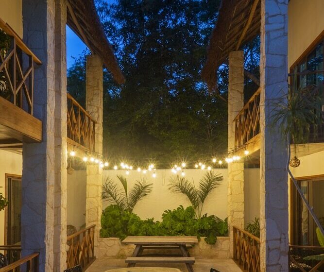 فندق Lagoon Boutique