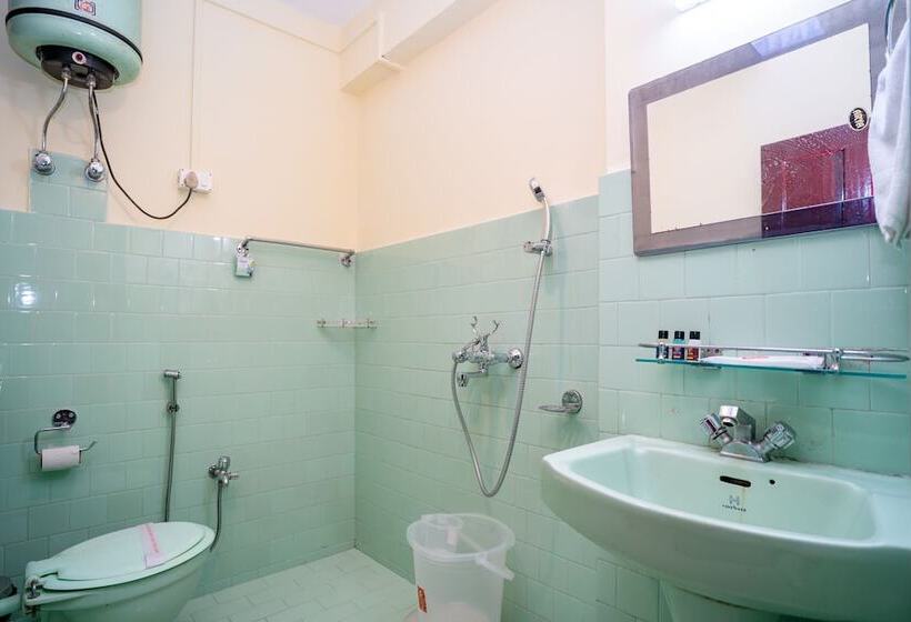 בית מלון כפרי Sernya   M.g.marg