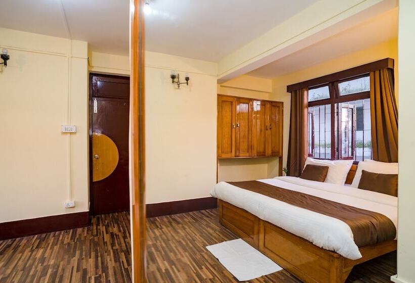 בית מלון כפרי Sernya   M.g.marg