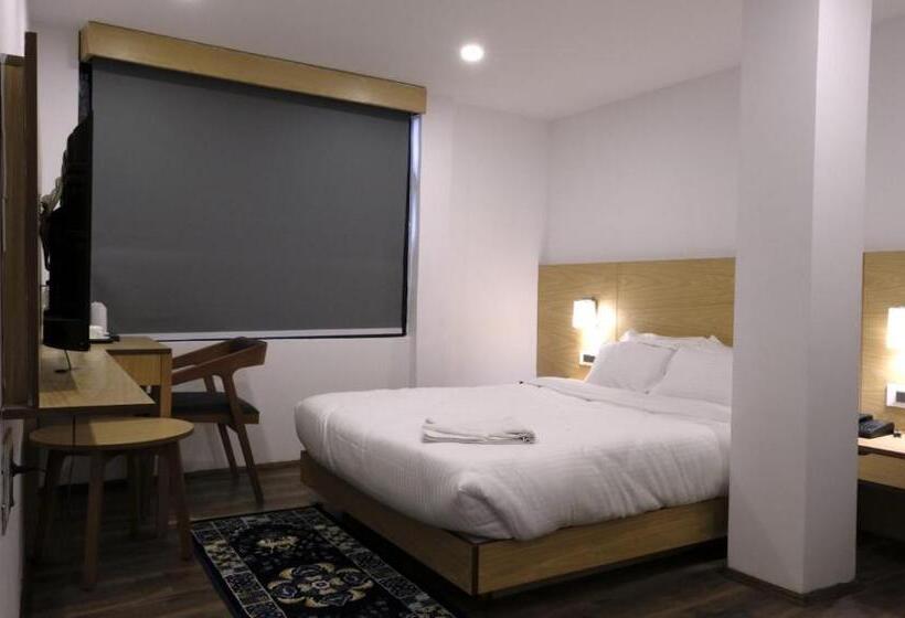 בית מלון כפרי Sernya   M.g.marg