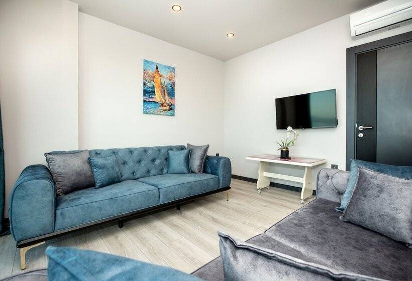 ホテル Marina Green Suit