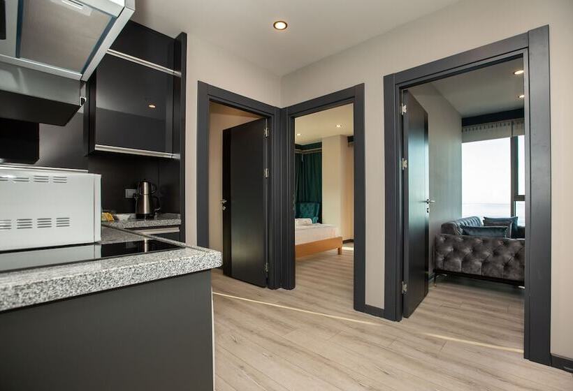 ホテル Marina Green Suit