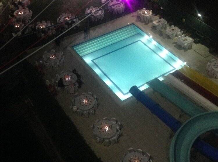 Отель Mehmetoğulları Thermal Resort