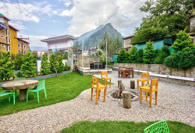 فندق Montana Blues Resort By Snow City