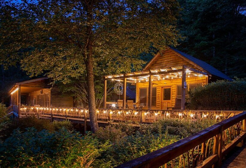 فندق Mount Mitchell Eco Retreat
