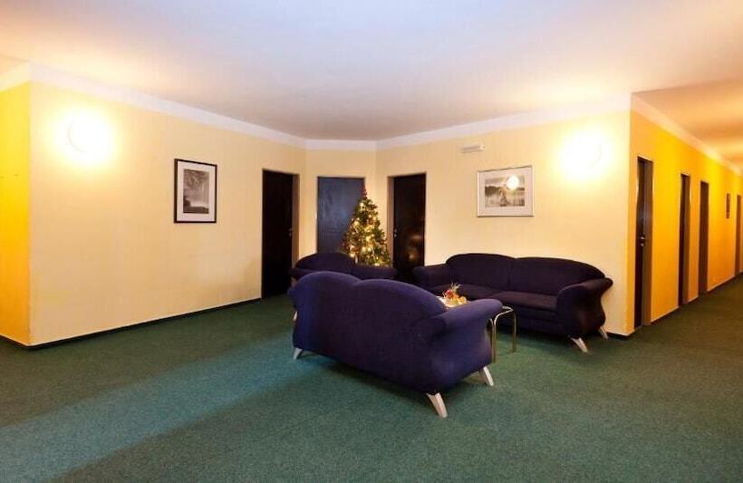 בית מלון כפרי N