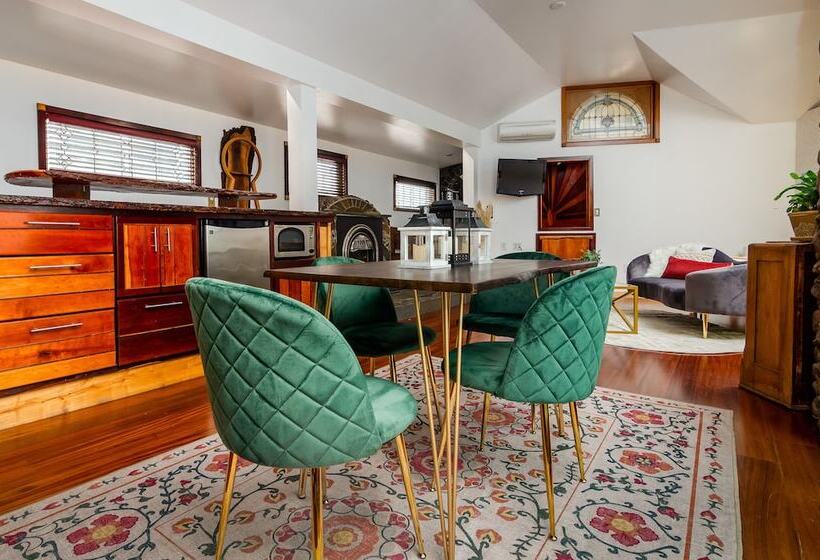 فندق New Park Event Venue & Suites