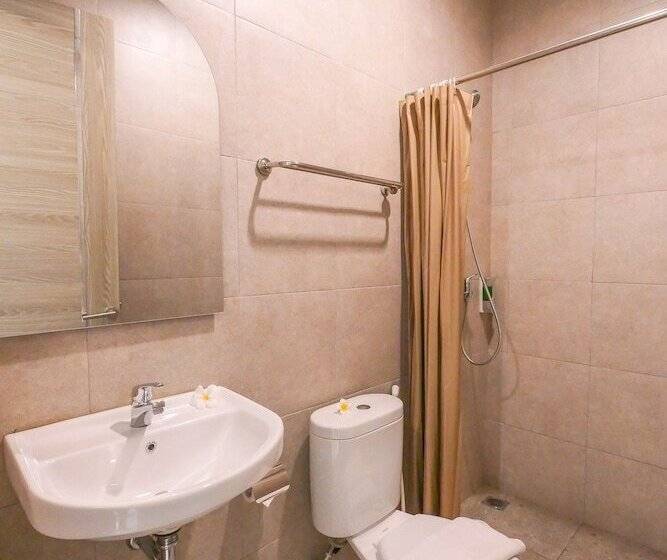 בית מלון כפרי Nivasa Nusa Dua