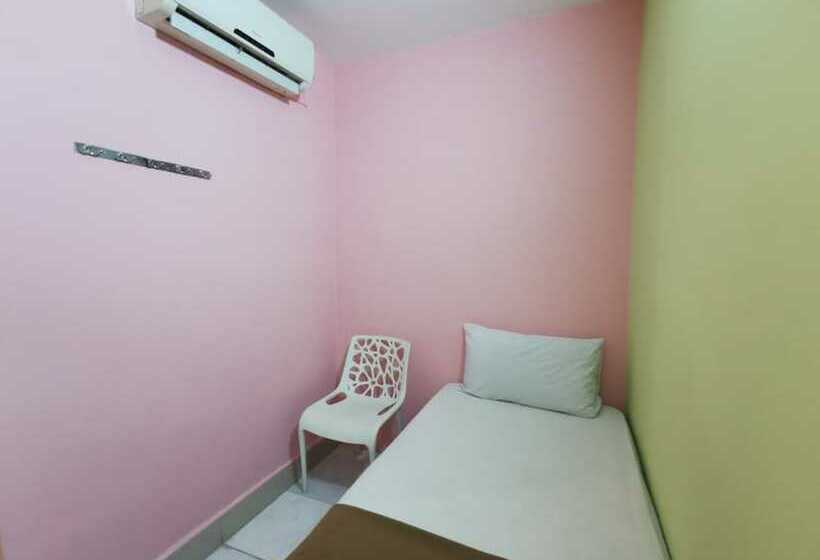 فندق Oyo 90086 My Seven Days Inn