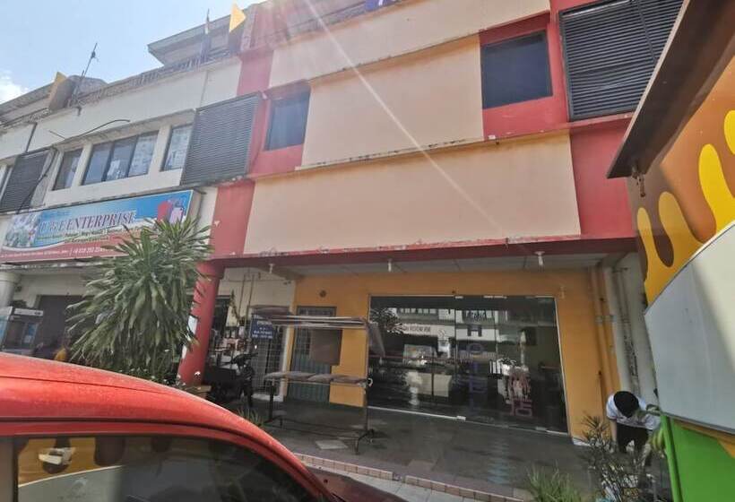 فندق Oyo 90086 My Seven Days Inn