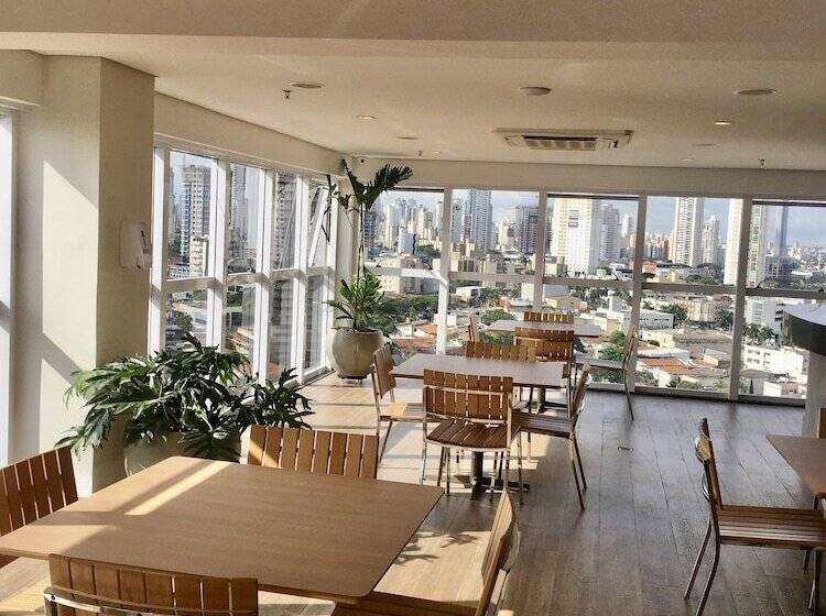 酒店 Qs Marista Stay And