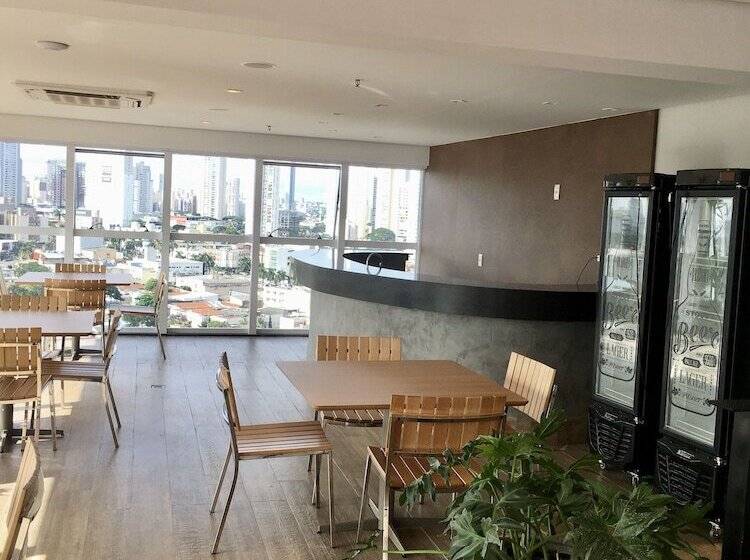 酒店 Qs Marista Stay And