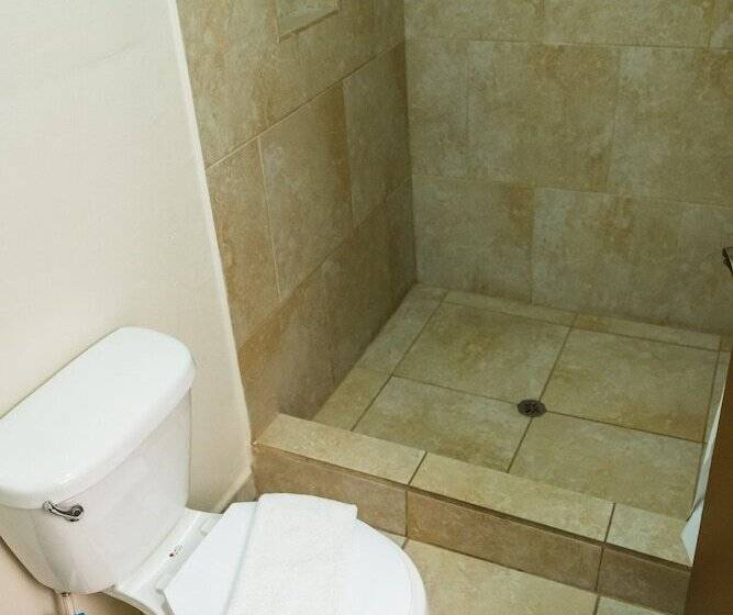 Отель Revolución