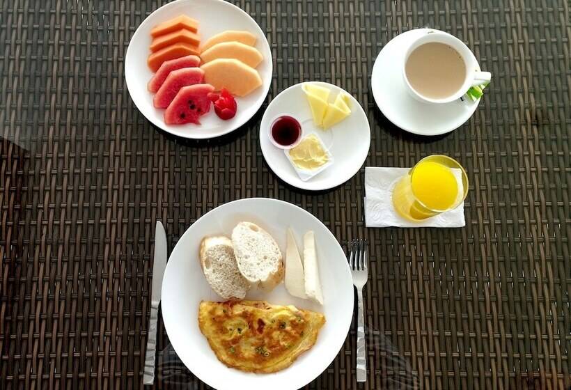 酒店 Royal Elim Internacional