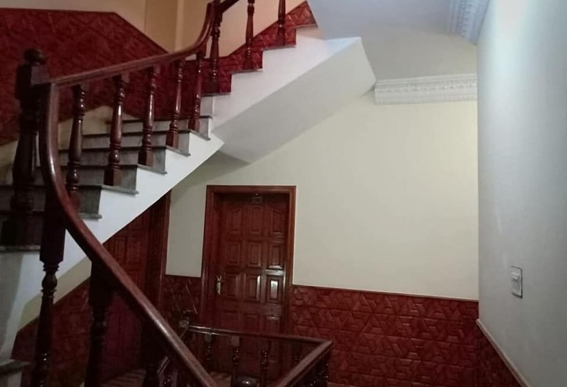 Hotel Shahi Palace Guest House