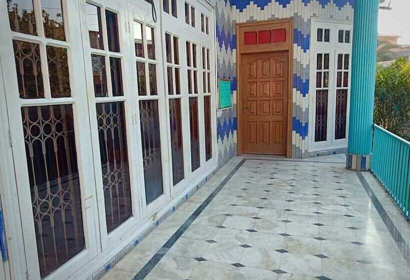 Hotel Shahi Palace Guest House