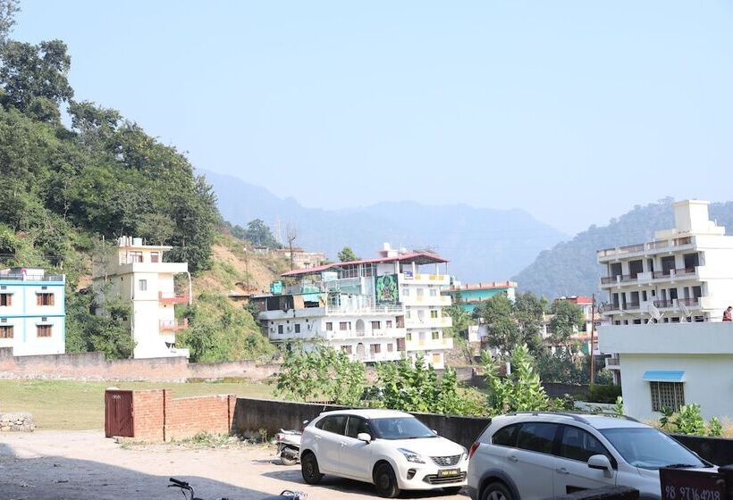 Отель Shri Krishna