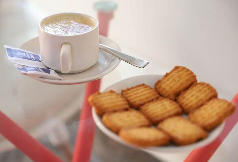 Отель Shri Krishna