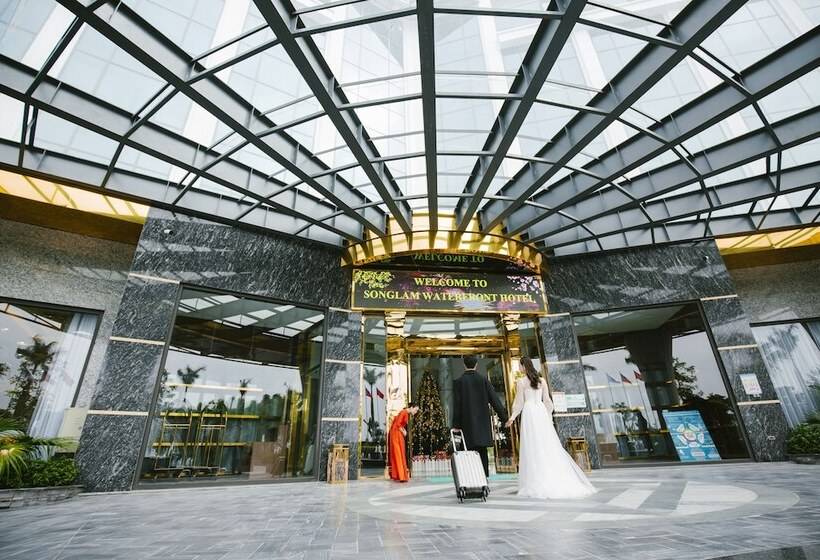 Songlam Waterfront Hotel 藍江酒店