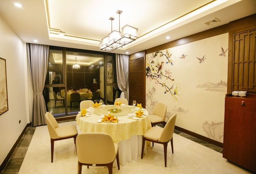 Songlam Waterfront Hotel 藍江酒店