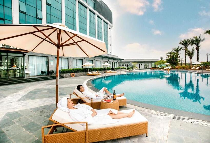 Songlam Waterfront Hotel 藍江酒店