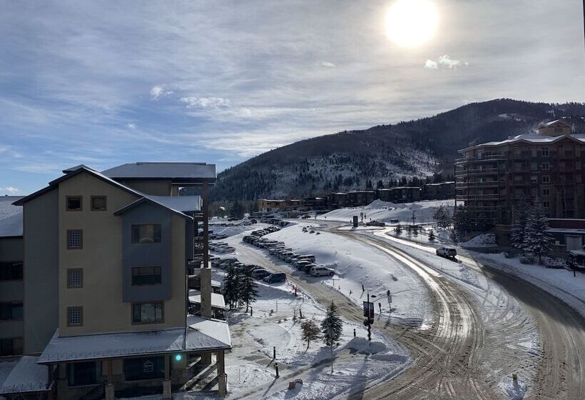 Отель Studio Pad By Canyons Village Rentals