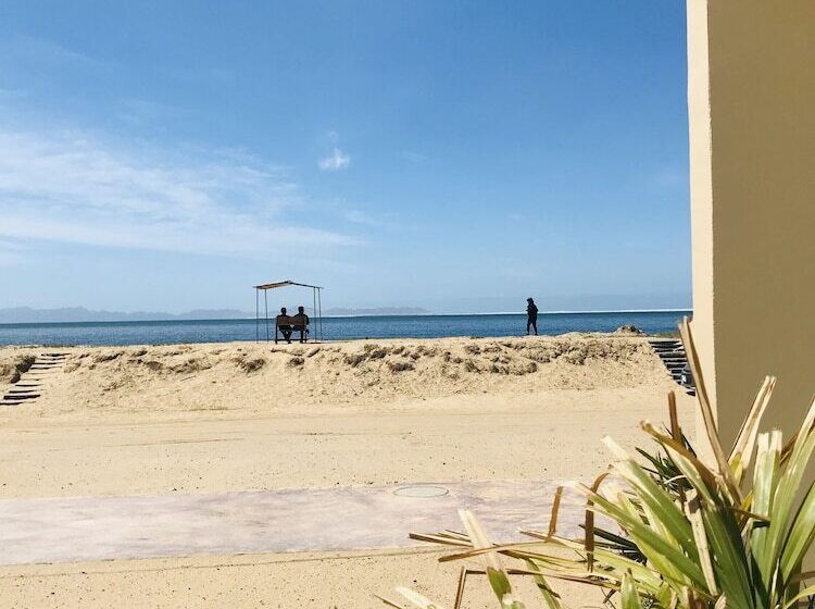 ホテル Sunset San Carlos