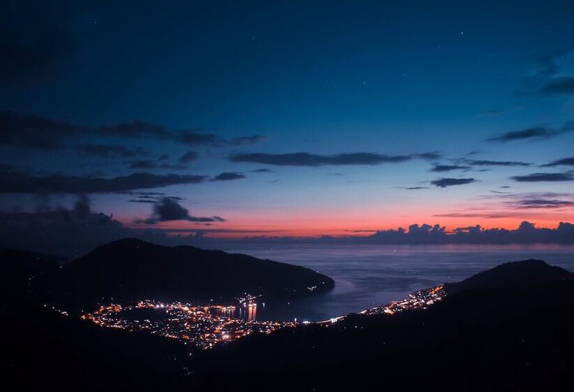 Tahuna Beach Hotel And Resort