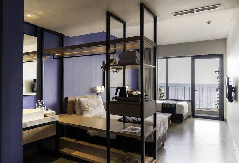 Tahuna Beach Hotel And Resort