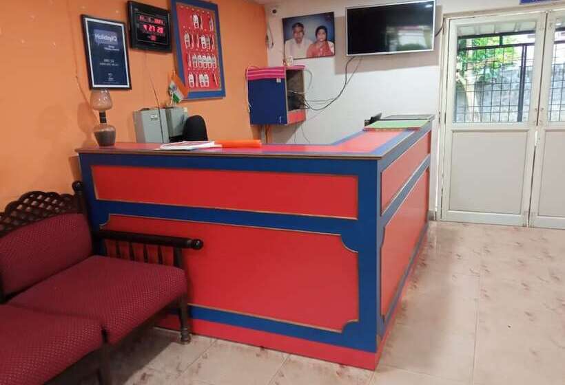 Отель The Big Cat Den Resort