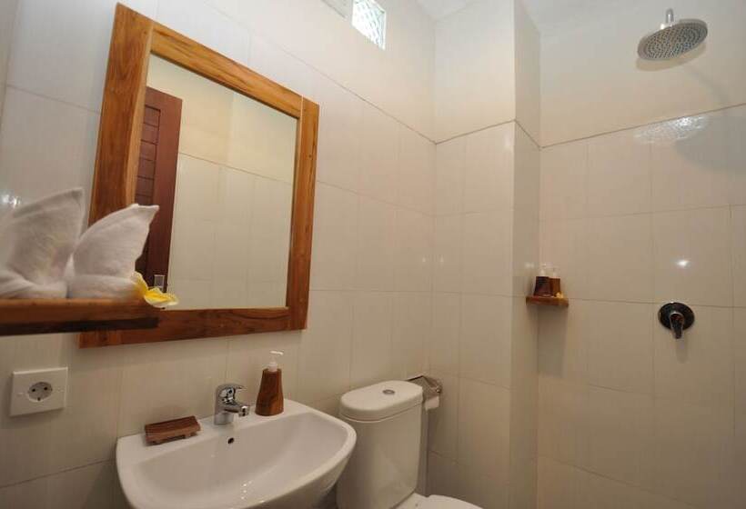 בית מלון כפרי The Lokal Penida