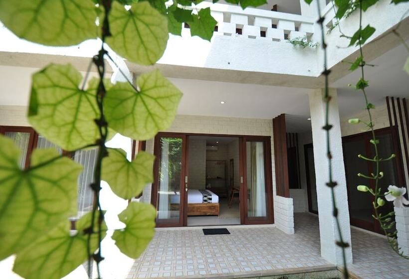 בית מלון כפרי The Lokal Penida