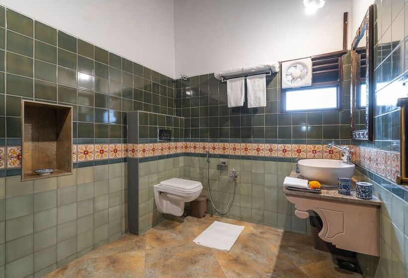 Hotel Tree Of Life Darbargadh, Dared