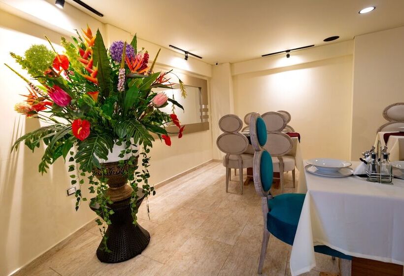 Отель Trugo Luxury Rooms