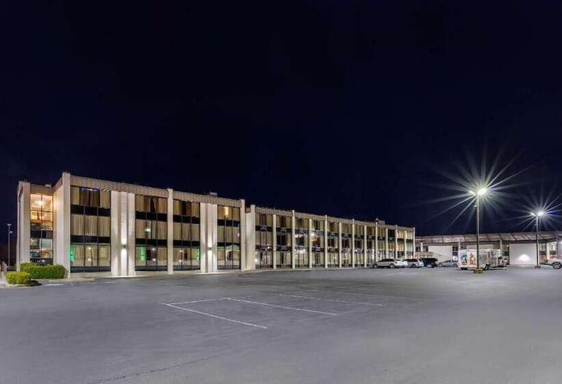 Отель Vettecity