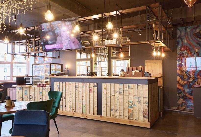 Отель Vpechatlenia