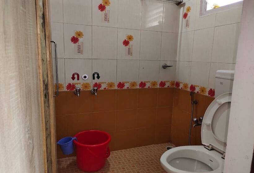 ホテル Vpr Residency