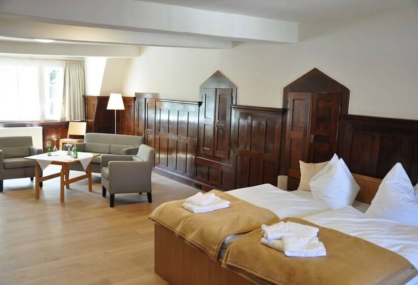 ホテル Zentrum Kloster Lehnin