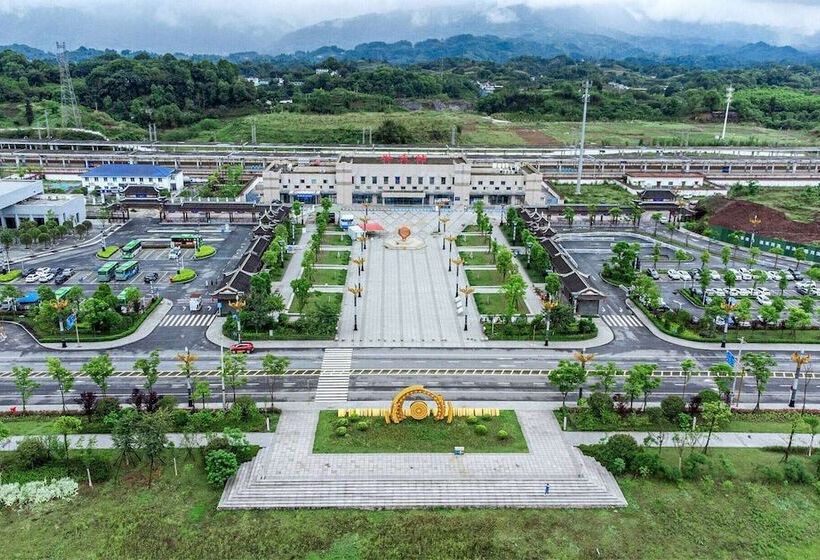 Howard Johnson By Wyndham Tianxiaqiguan Hotel Xingwen