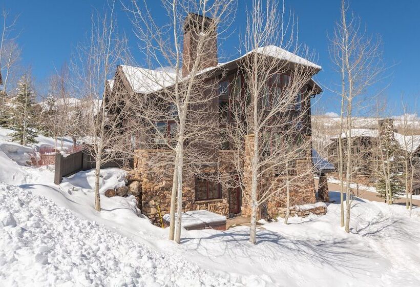 Ironwood By Luxury Mountain Destinations