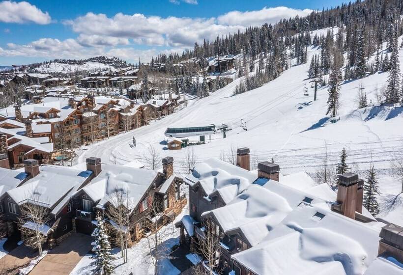 Ironwood By Luxury Mountain Destinations