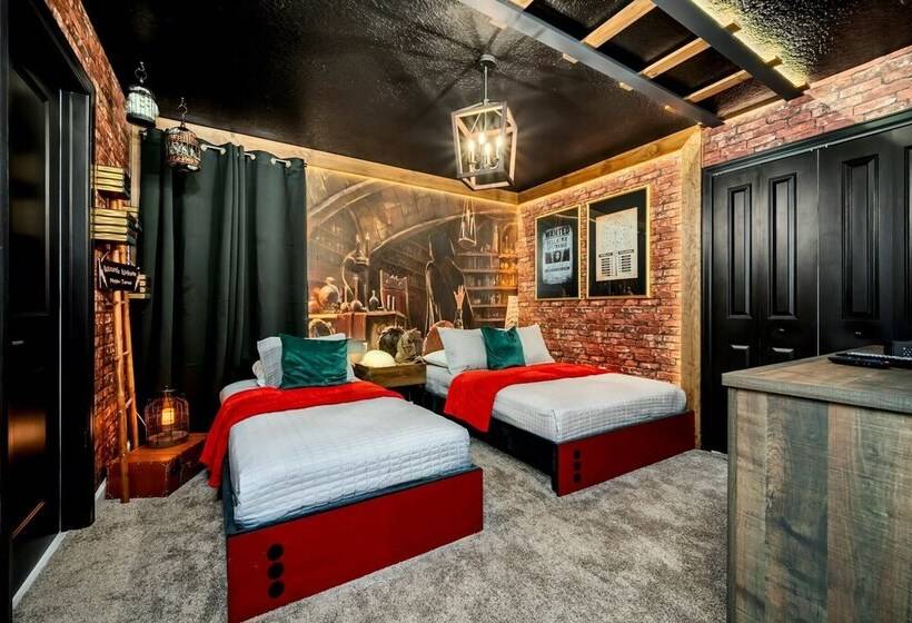 Magical Pool Home, Enchantments Theme Rooms   9bd 5ba 9cg1161