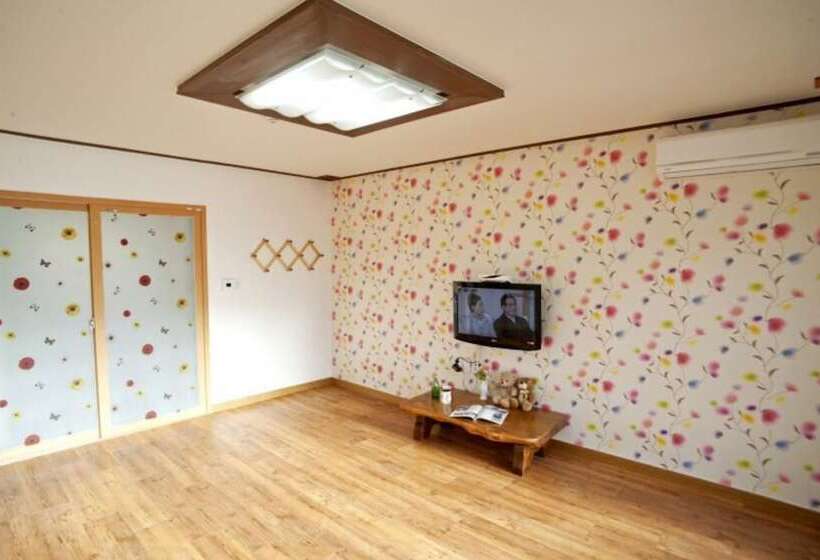 Miryang Cheonglim Pension