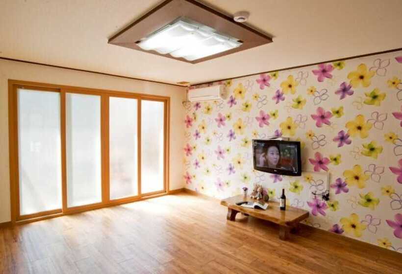 Miryang Cheonglim Pension